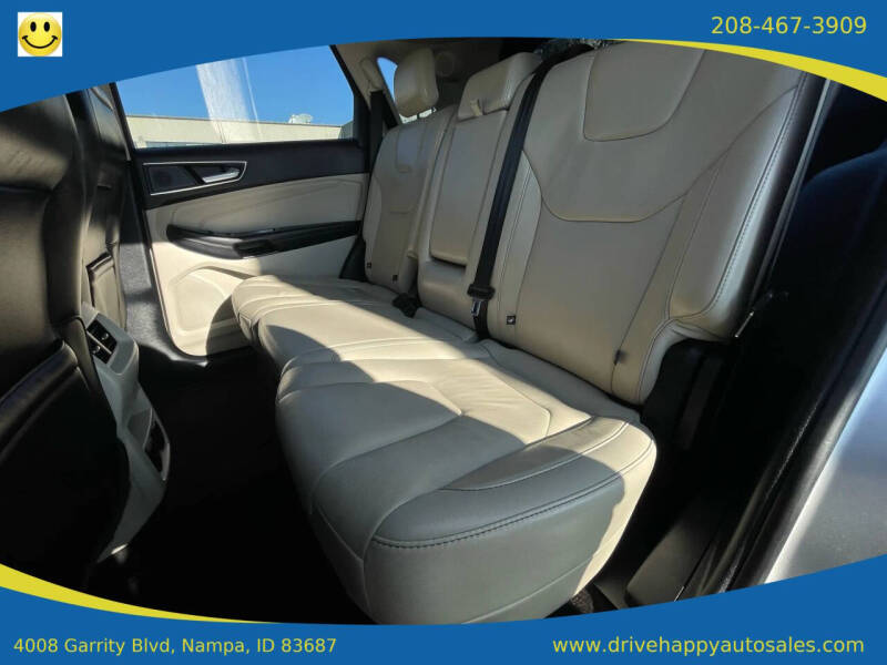 2019 Ford Edge Titanium