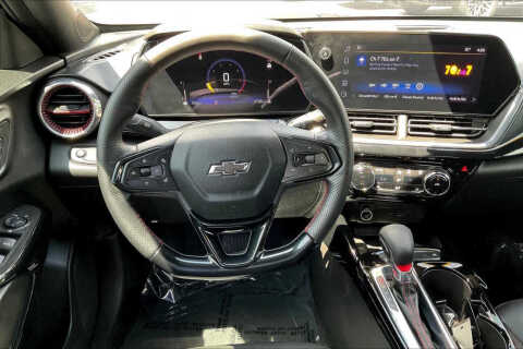 2025 Chevrolet Trax RS