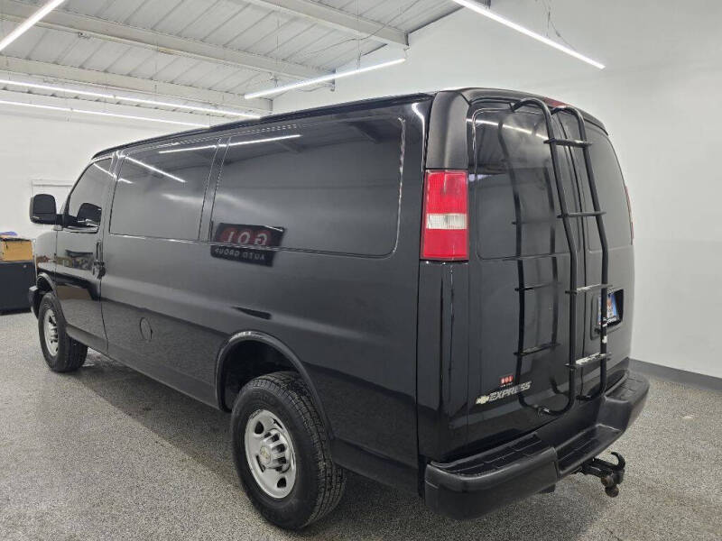 2020 Chevrolet Express 2500