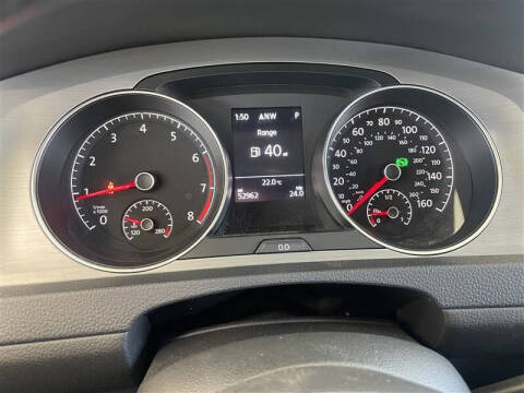 2016 Volkswagen Golf