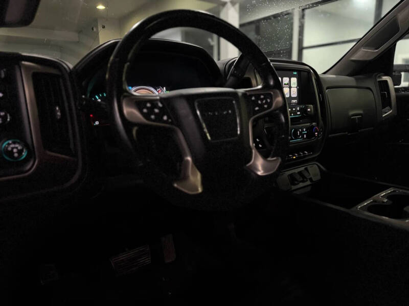 2017 GMC Sierra 2500HD Denali