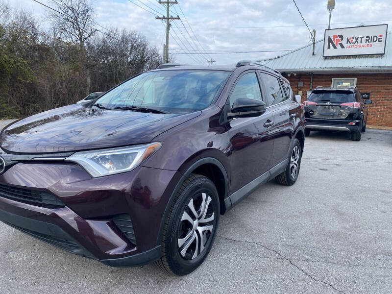 2017 Toyota RAV4 LE