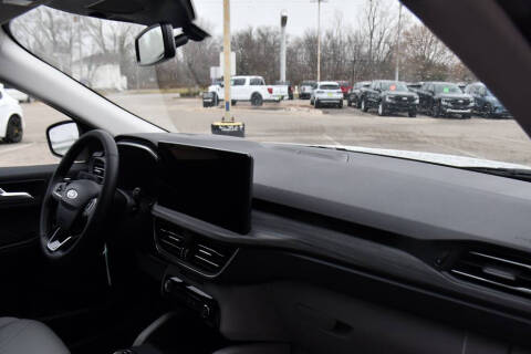 2026 Ford Escape Hybrid Platinum