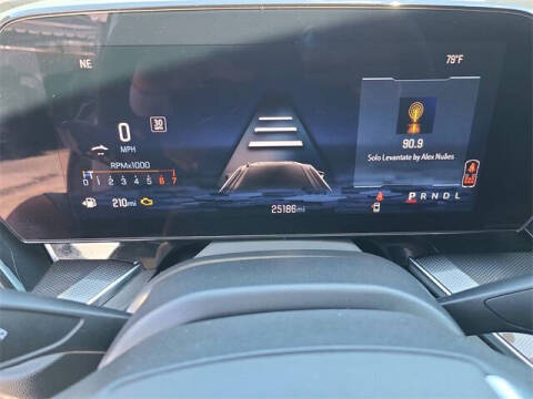 2025 Chevrolet Suburban RST