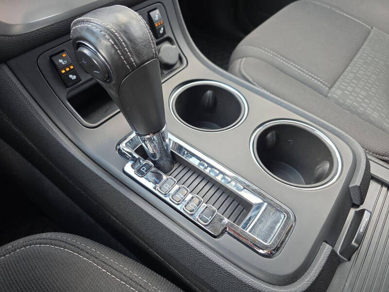 2015 GMC Acadia SLE-2