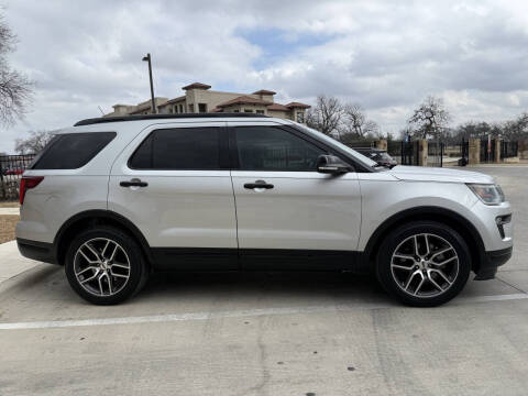 2019 Ford Explorer Sport