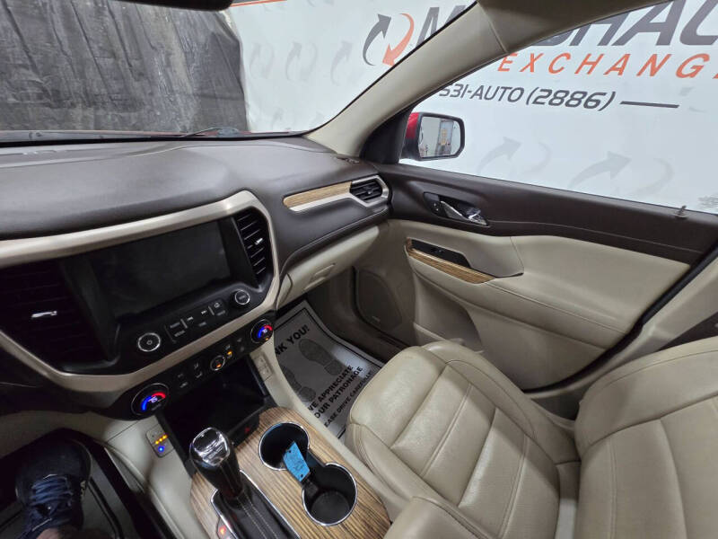 2019 GMC Acadia Denali
