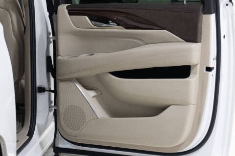 2016 Cadillac Escalade ESV Premium Collection