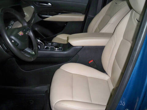 2024 Cadillac XT4 Premium Luxury