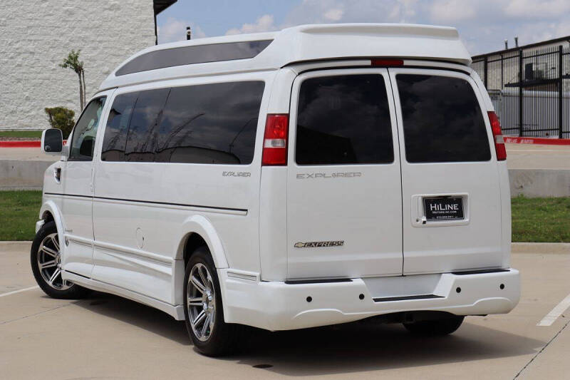 2017 Chevrolet Express 2500