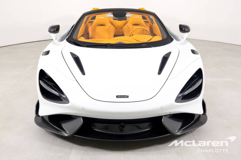 2022 McLaren 765LT Spider