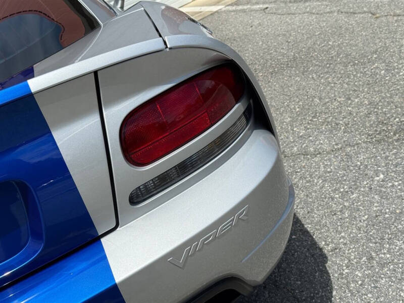 2010 Dodge Viper SRT-10