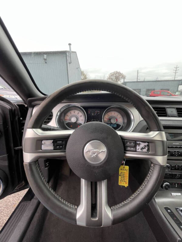 2010 Ford Mustang V6