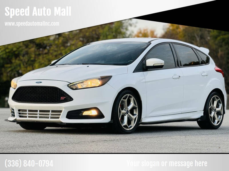 2016 Ford Focus ST's photo