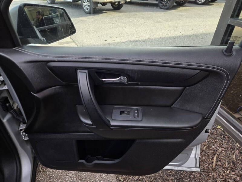 2016 GMC Acadia SLE-1