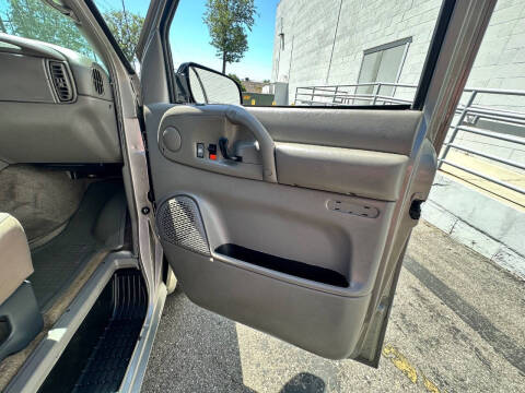 2004 Chevrolet Astro
