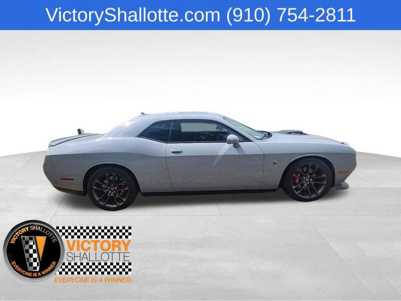 2022 Dodge Challenger