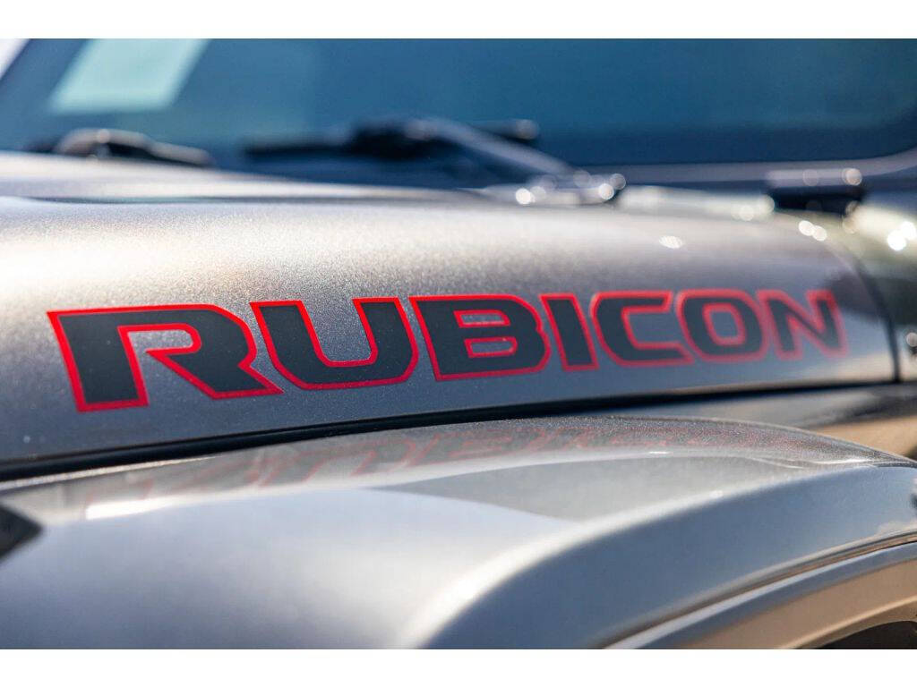 2018 Jeep Wrangler Unlimited Rubicon 4x4 4dr SUV (midyear release) - null exterior view 2