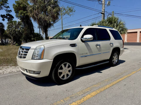 2007 Cadillac Escalade for sale at American Classics Autotrader LLC in Pompano Beach FL