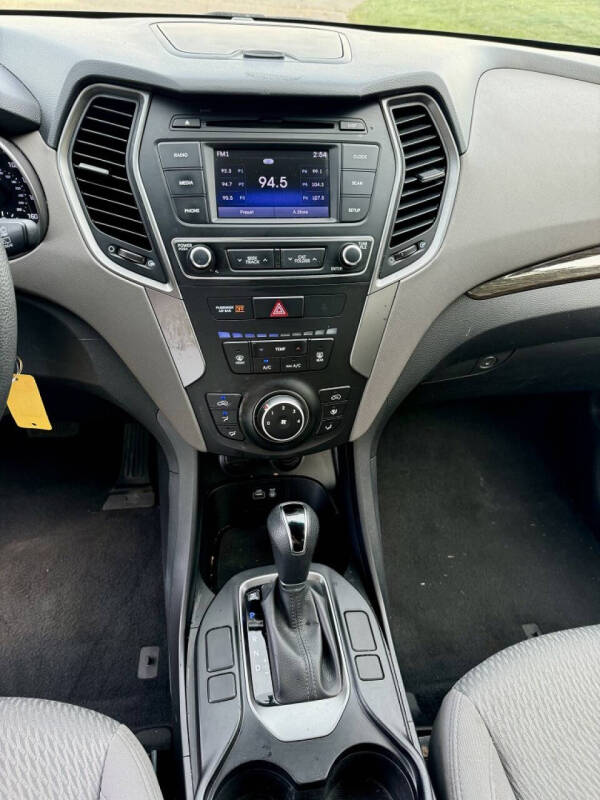 2017 Hyundai Santa Fe Sport 2.4L
