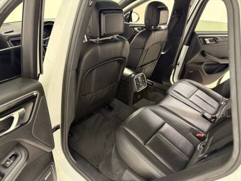 2017 Porsche Macan GTS