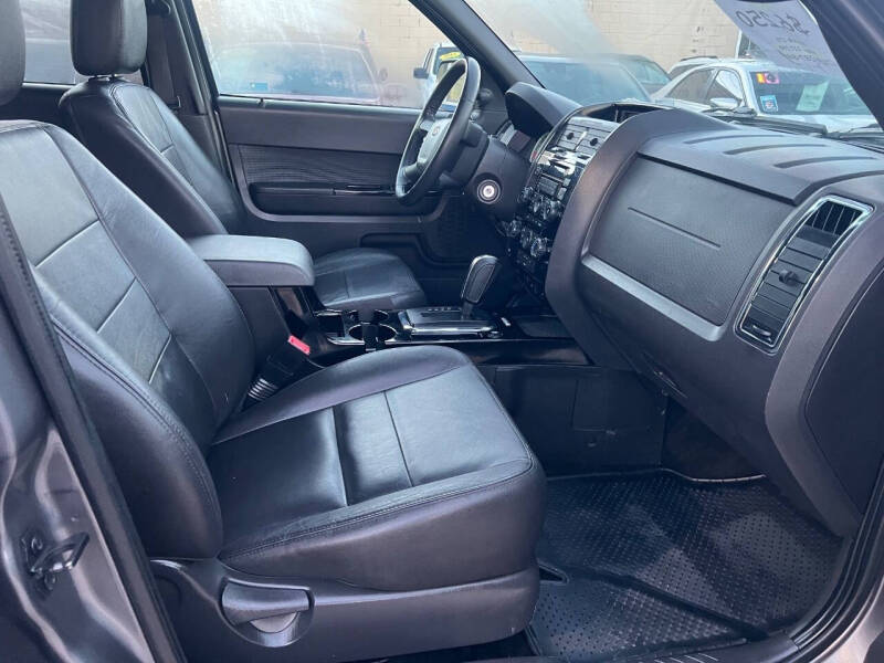 2011 Ford Escape Limited