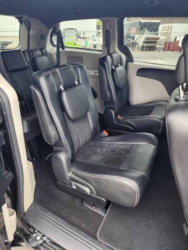 2016 Dodge Grand Caravan SXT