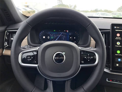 2026 Volvo XC90 B6 Core