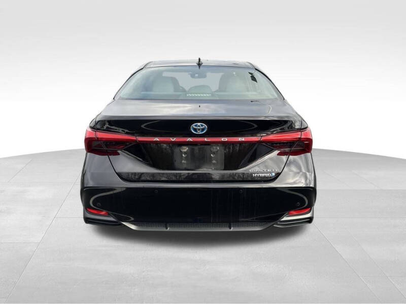 2020 Toyota Avalon Hybrid Limited