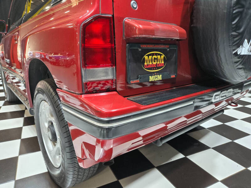 1995 GEO Tracker