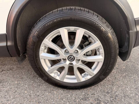 2020 Nissan Rogue Sport S