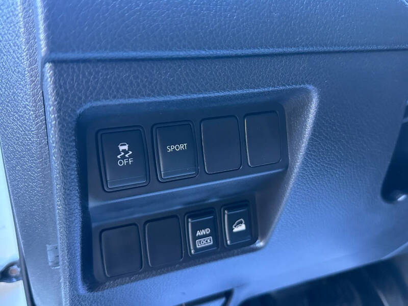 2014 Nissan Rogue SV