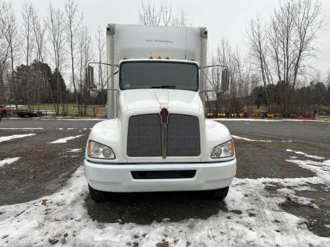 2017 Kenworth T270