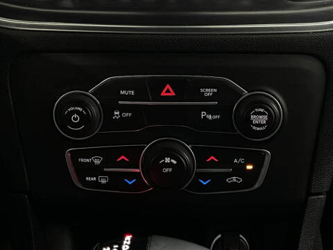 2018 Dodge Charger SXT