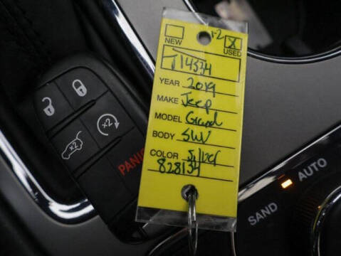 2019 Jeep Grand Cherokee Altitude