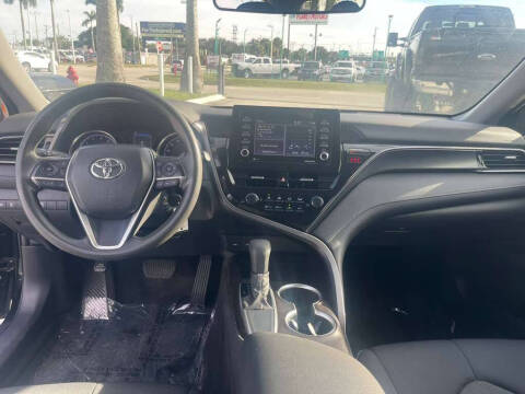 2021 Toyota Camry LE