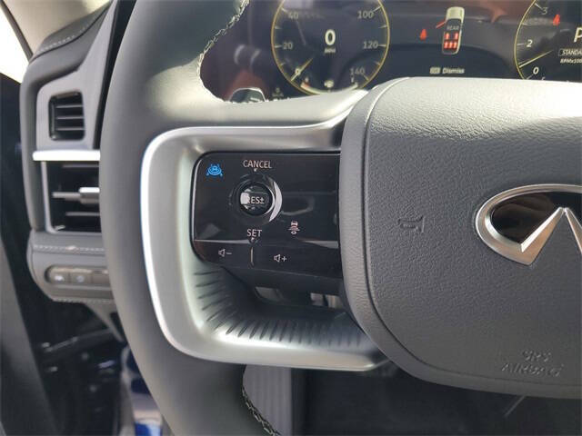 2025 Infiniti QX80 Pure