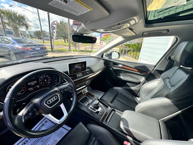 2019 Audi Q5 Premium Plus photo 14