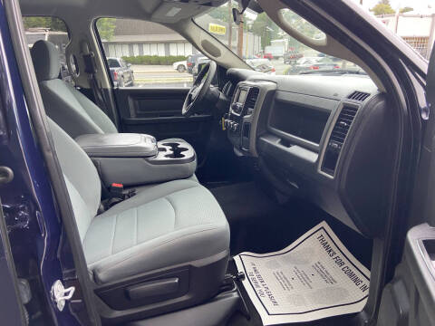 2017 RAM 1500 Express