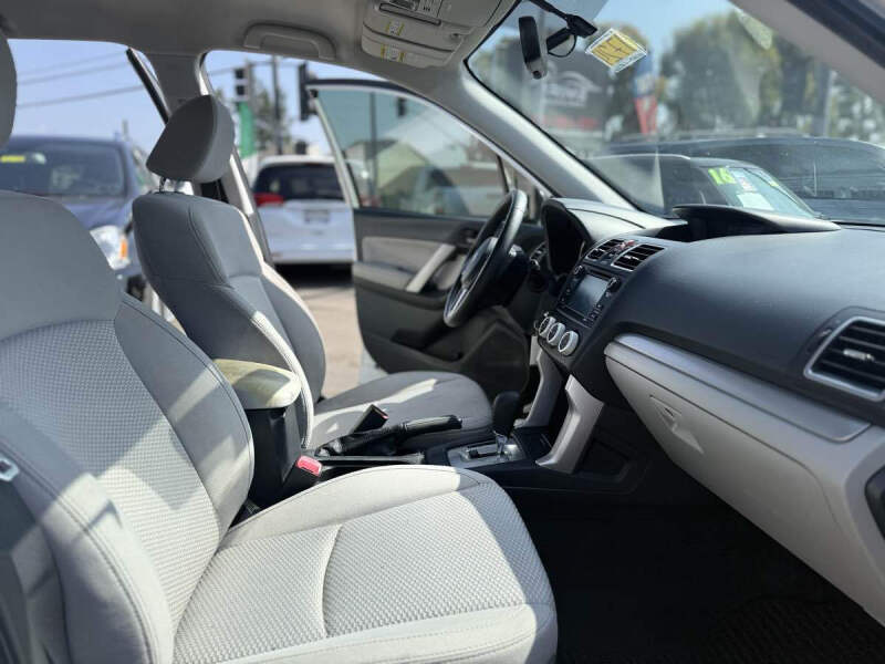 2018 Subaru Forester 2.5i