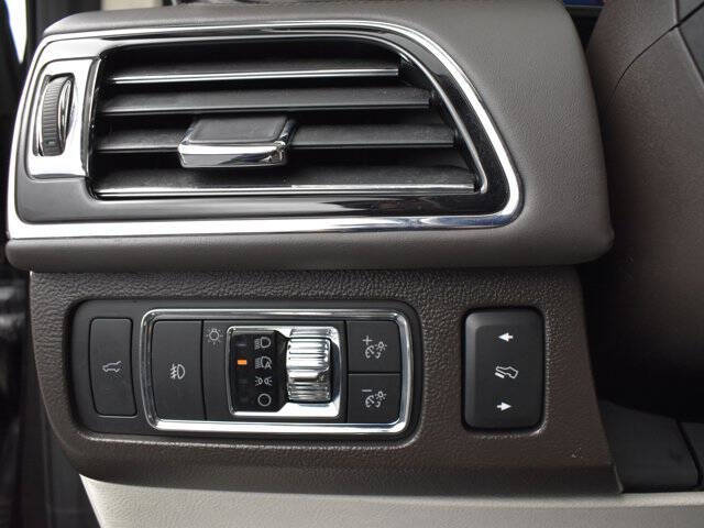 2023 Lincoln Navigator L Black Label