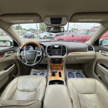 2012 Chrysler 300 Limited