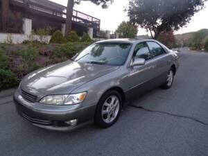 2002 Lexus ES 300 for sale at Inspec Auto in San Jose CA