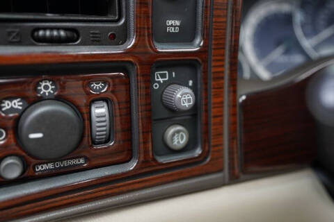 2002 Cadillac Escalade