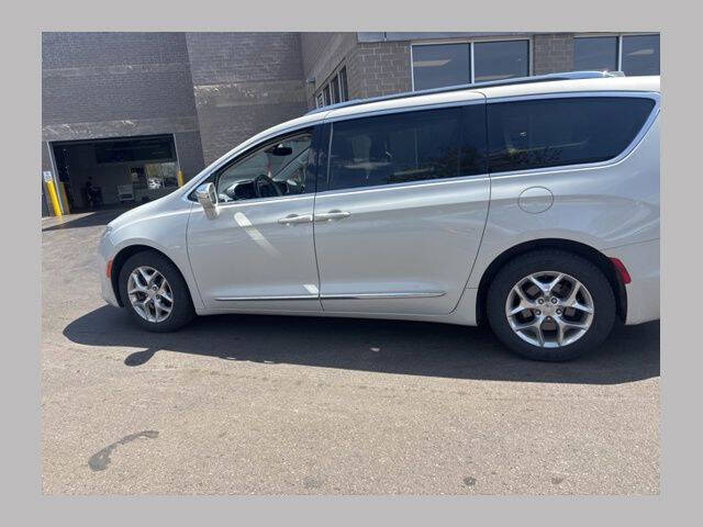 2019 Chrysler Pacifica Limited