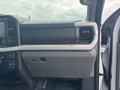 2025 Ford F-350 Super Duty XLT