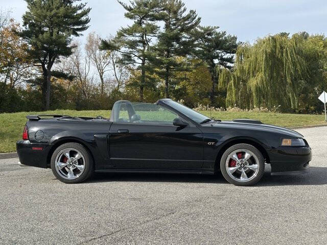 2003 Ford Mustang