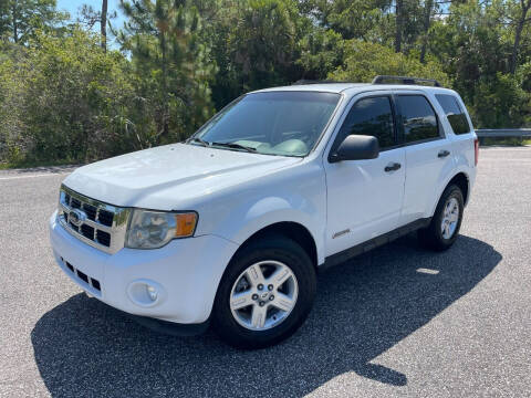 2008 Ford Escape Hybrid for sale at VICTORY LANE AUTO SALES in Port Richey FL