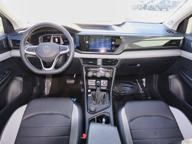 2023 Volkswagen Taos SEL 4Motion
