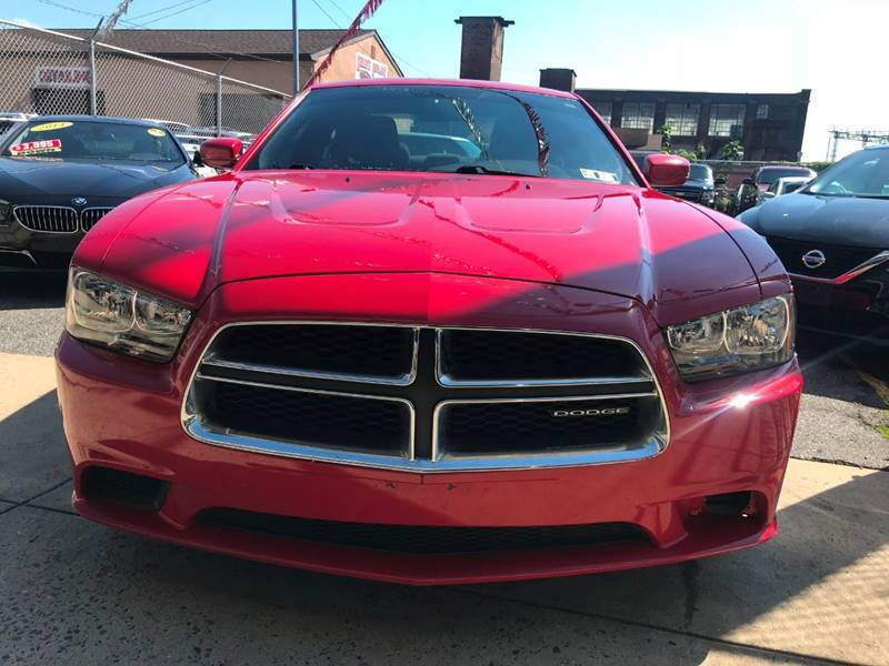 2012 Dodge Charger SE